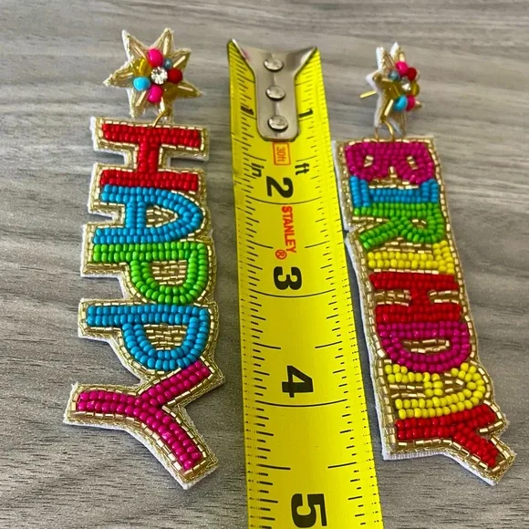 🎉❤️Multicolor Beaded Happy Birthday Earrings - Picture 4 of 4